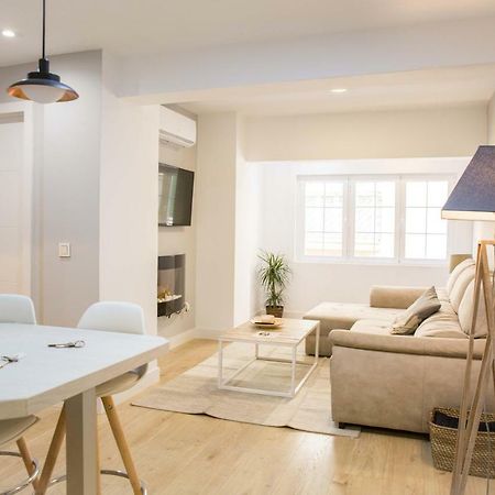 Picasso Premium Apartment Малага Екстериор снимка