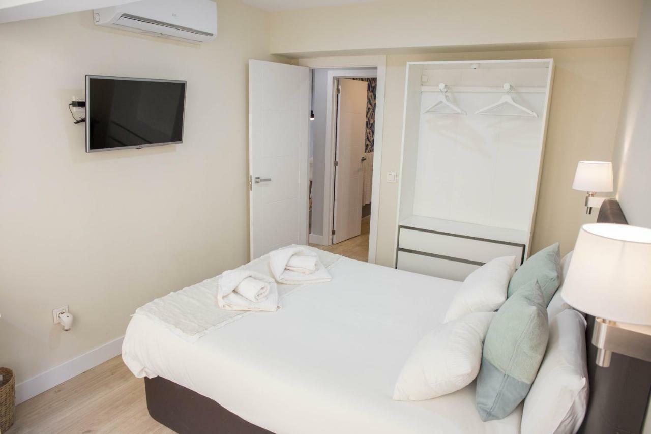 Picasso Premium Apartment Малага Екстериор снимка