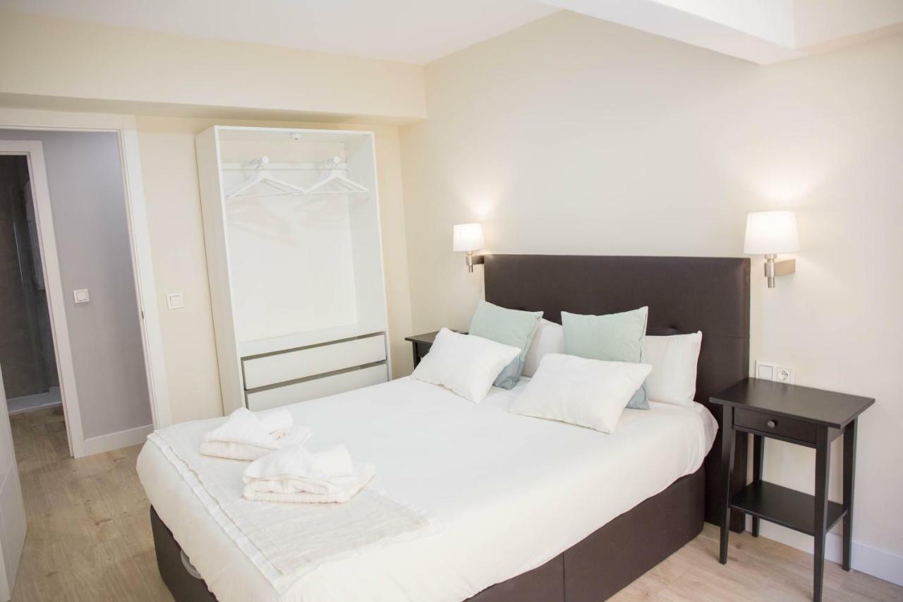 Picasso Premium Apartment Малага Екстериор снимка