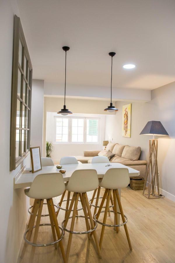 Picasso Premium Apartment Малага Екстериор снимка