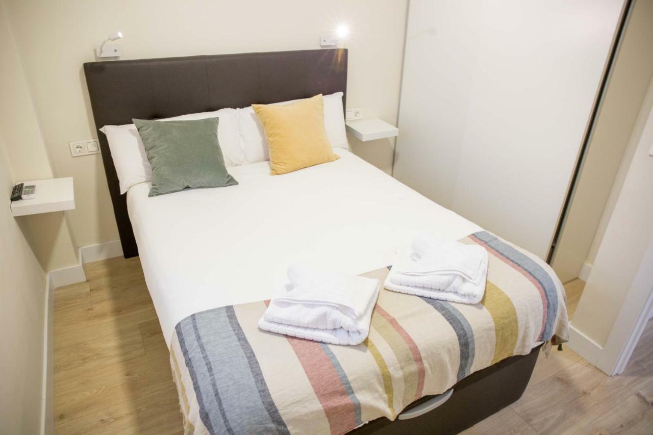 Picasso Premium Apartment Малага Екстериор снимка